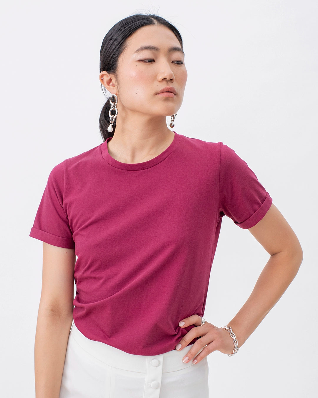 t-shirt-en-coton-col-rond-indispensable-made-in-europe-marque-française-17H10-paris-1